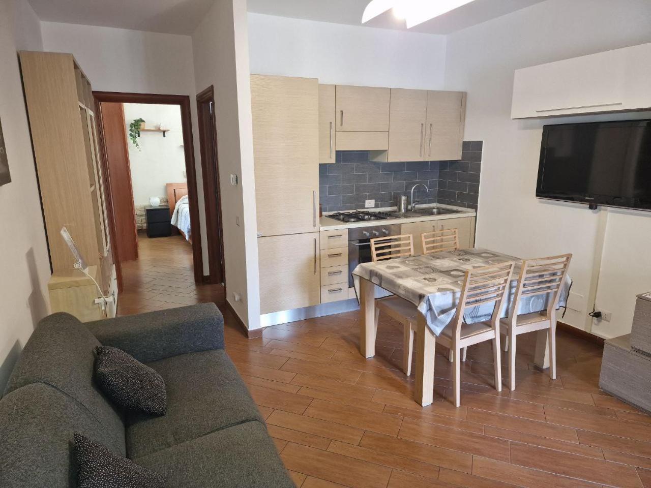Domus Livio, 7 Min Fco Airport, Free Wifi, Garden Apartment, 2 Tv Hd Fiumicino Esterno foto