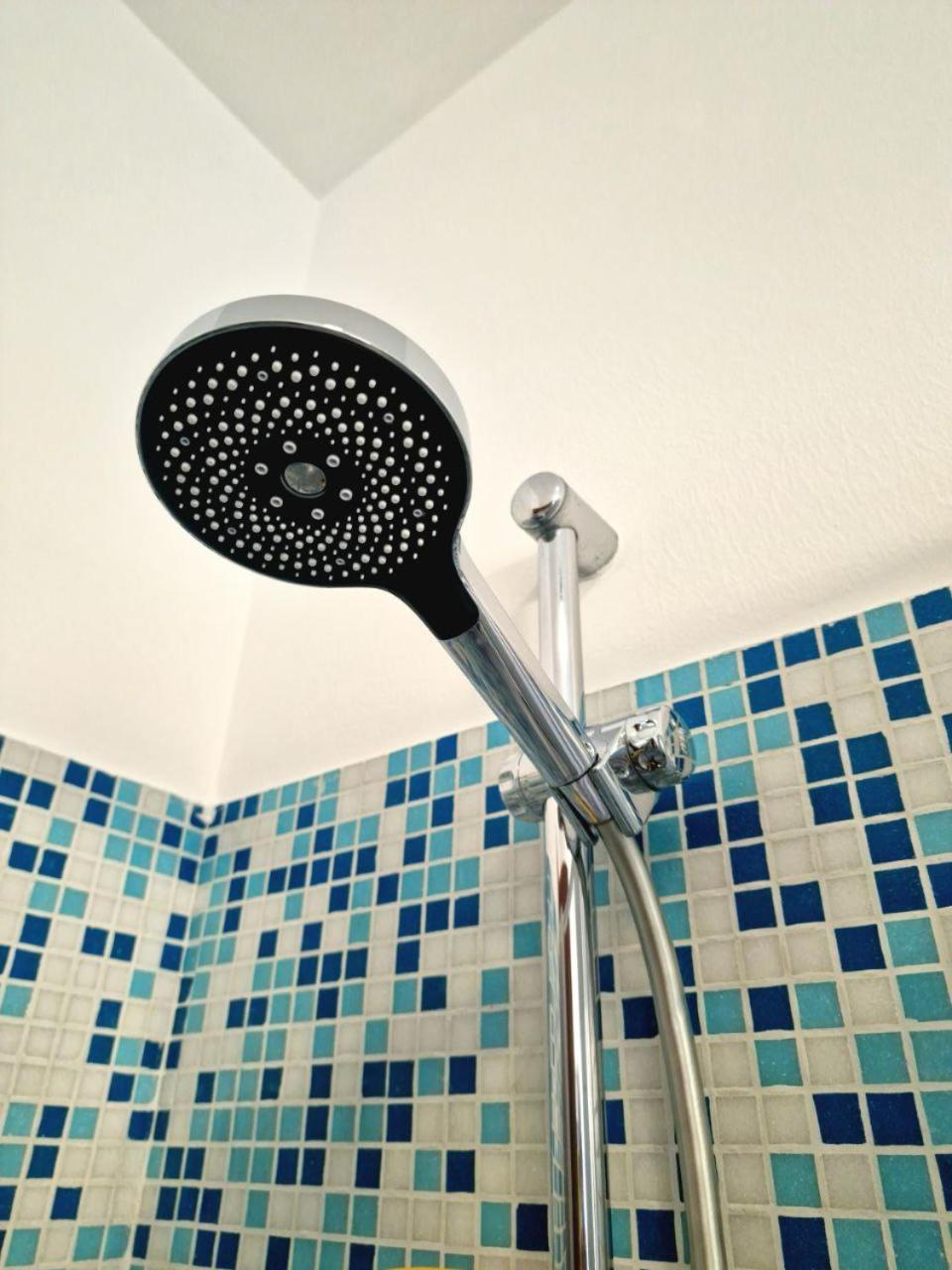 Domus Livio, 7 Min Fco Airport, Free Wifi, Garden Apartment, 2 Tv Hd Fiumicino Esterno foto